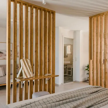 Cavaliere Seafront Suite - Theseus *