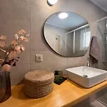 Cavaliere Seafront House - Theseus * Сами