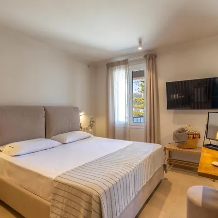Tatil Evi Cavaliere Seafront House - Theseus *