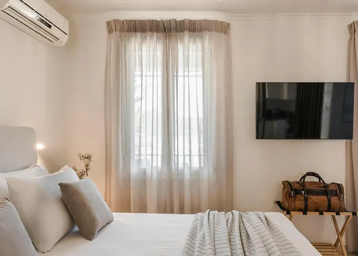 Cavaliere Seafront House - Theseus Sami (Kefalonia)