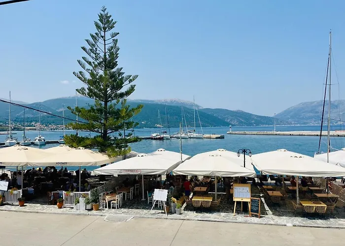 Cavaliere Seafront House - Theseus Hébergement de vacances Sami (Kefalonia)