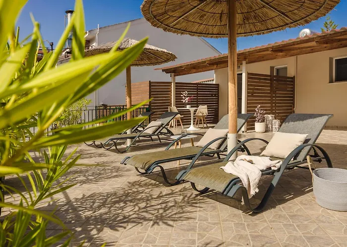 Cavaliere Seafront House - Theseus Hébergement de vacances *