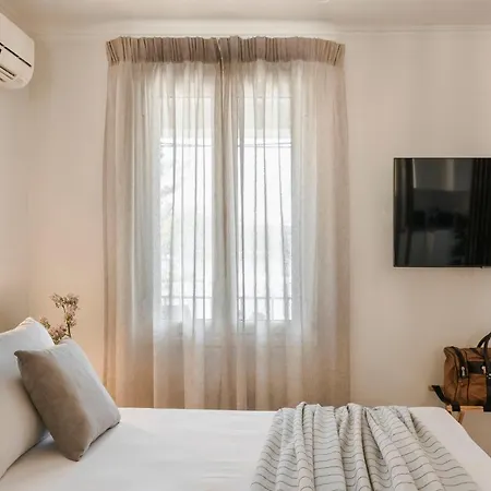 Cavaliere Seafront House - Theseus سامي