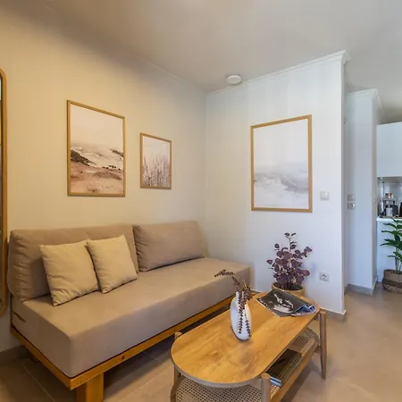 Cavaliere Seafront House - Theseus سامي